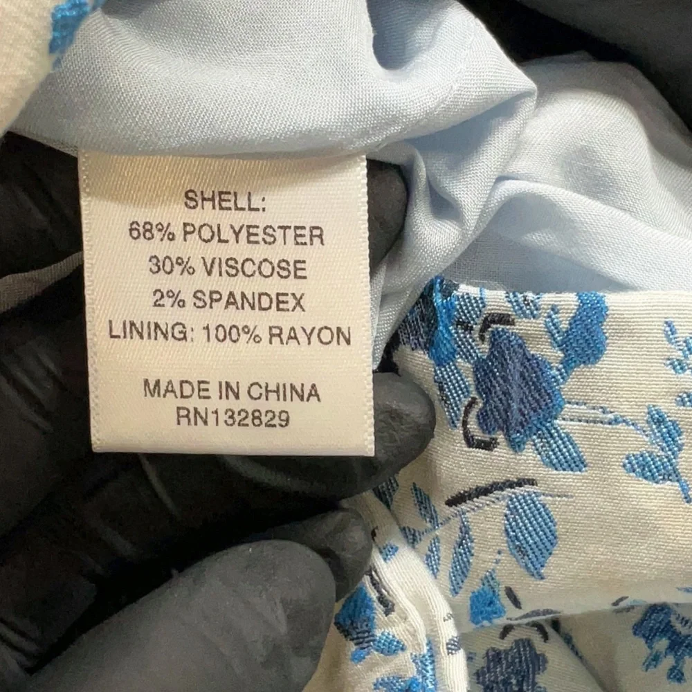 NEW MAJORELLE Valentina Shorts in Baroque Blue Floral Boho White Women’s XL - Picture 5 of 7